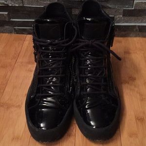 Men Blk patent leather Giuseppe sz 10